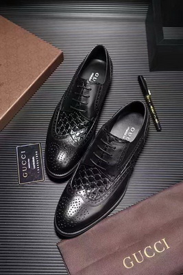 Gucci Business Men Shoes_054